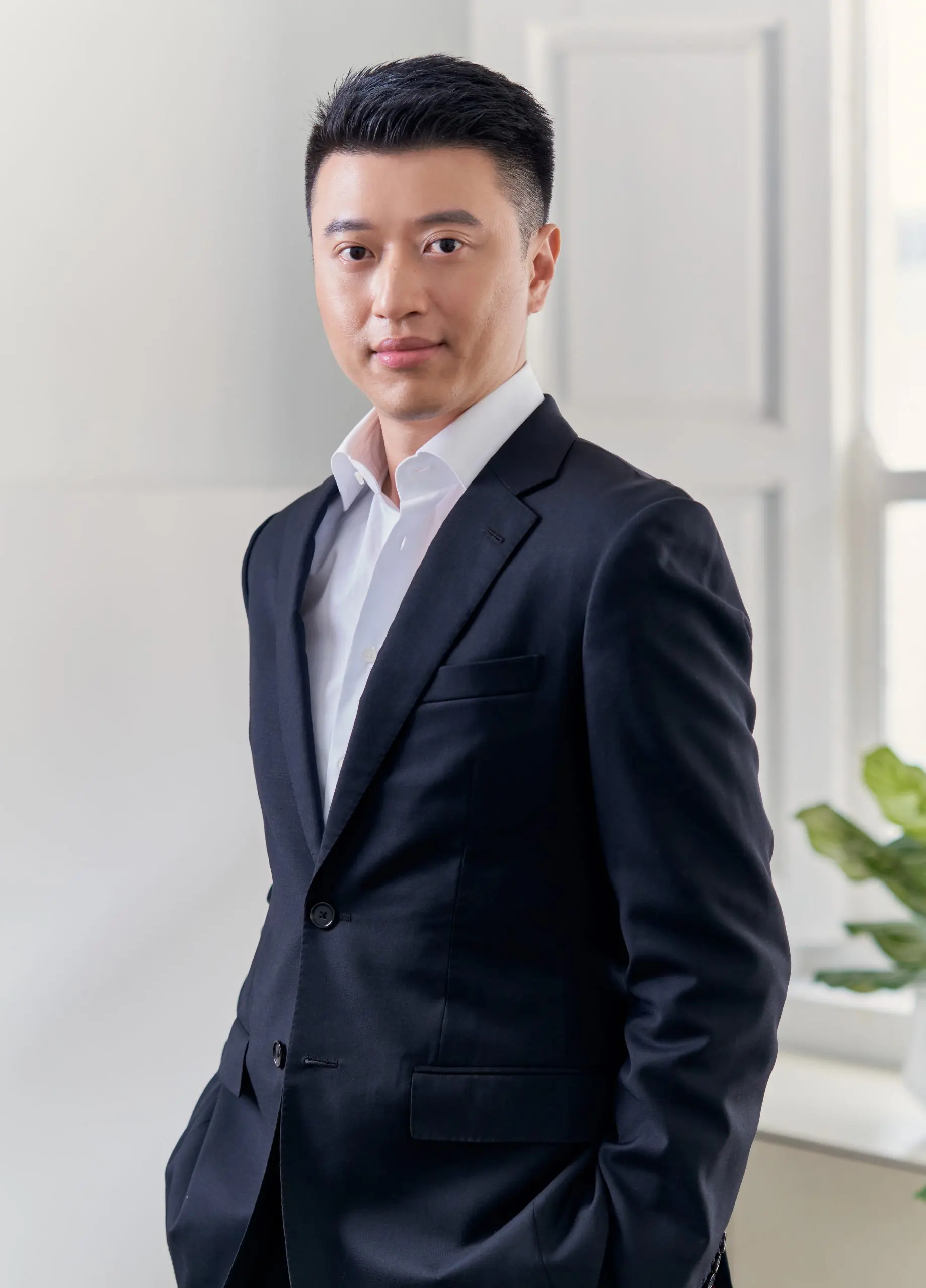 Dr Matthew Yeo Sze Wei Plastic Surgeon in Singapore.